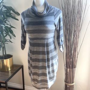 Jules & James Women’s Medium Two-Toned Grey Cowl Neck Dress